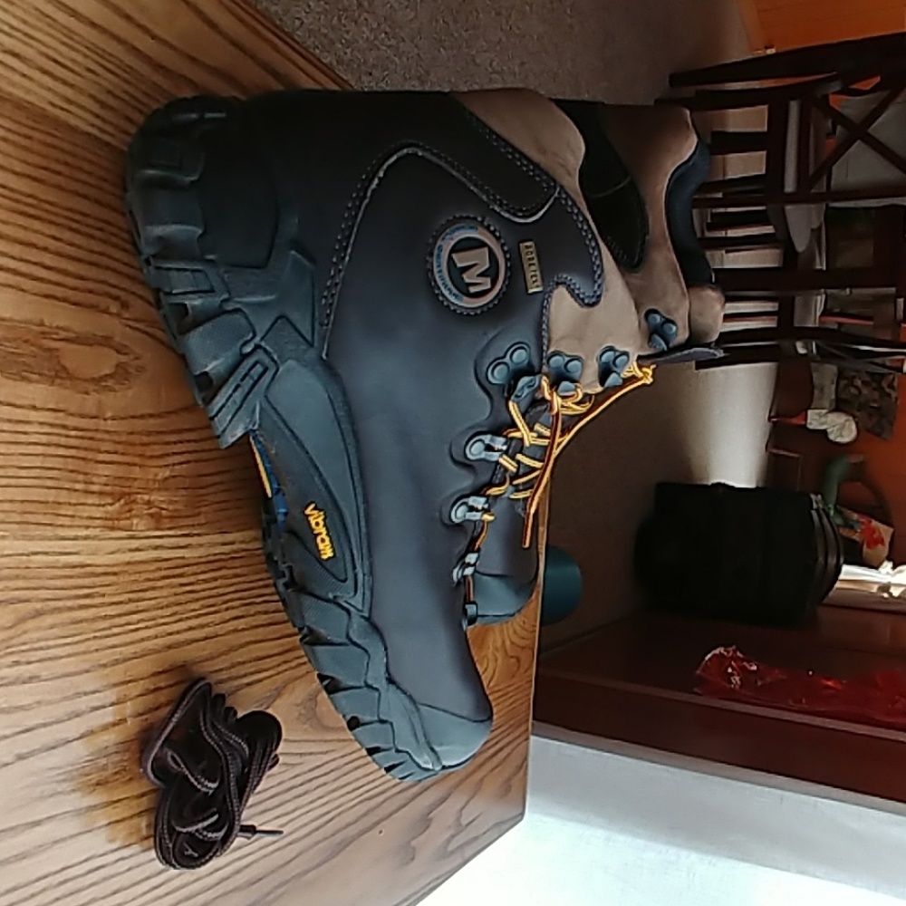 Merrel Perimeter Hiking Boot